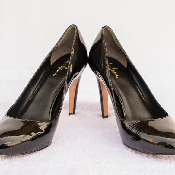 Women's Size 9 Dress Shoes COLE HAAN Air Violet Black Patent Leather 3" Pumps - Picture 8 of 10